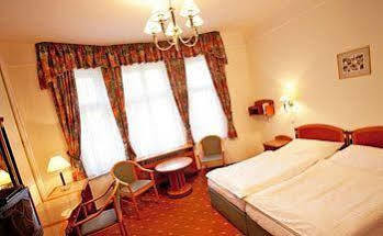 Spa Hotel Jadran Karlovy Vary Extérieur photo
